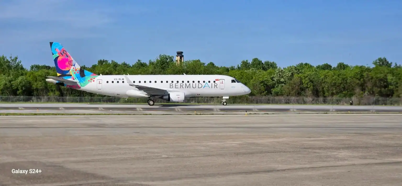BermudAir plane